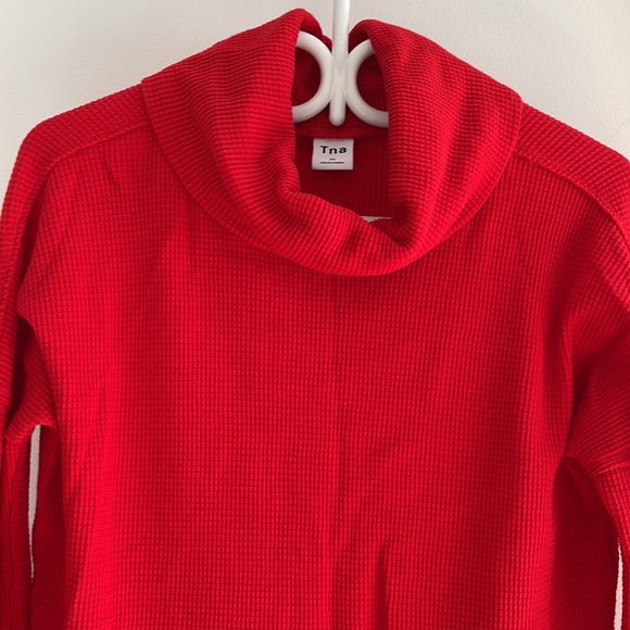 Aritzia TNA waffle knit thermal cowl-neck cotton sweater - Picture 3 of 8